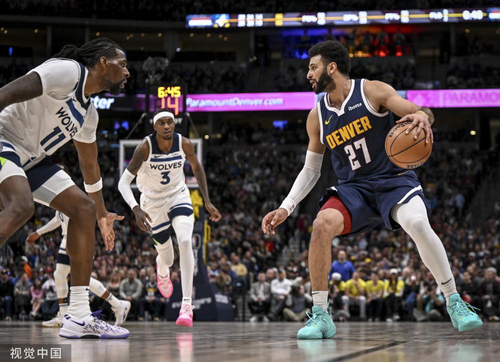 直言不讳地 直言不讳地