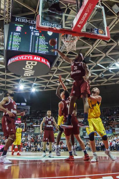 本质是集体 本质是集体